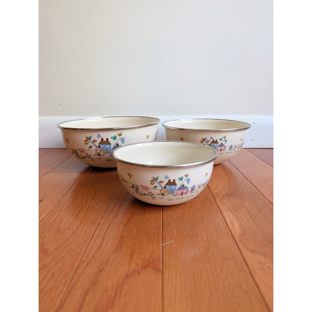 International Heartland Enamel Nesting Bowls 3 Set Farmhouse Cottage Excellent - Picture 2 of 10